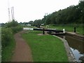 SO9768 : Worcester & Birmingham Canal - Lock 39 by John M