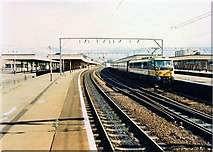 SJ8989 : Stockport station - north end by Peter Whatley
