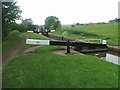 SO9667 : Worcester & Birmingham Canal - Lock 33 by John M