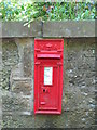 Victorian postbox near West Lodge, Howden Dene