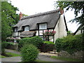 Thatched cottage in Elmley Castle