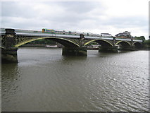 TQ2676 : Battersea Railway Bridge (1) by Nigel Cox