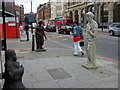 Figures in the street, City Road