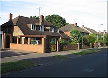 SU6353 : Darlington Road Housing by Mr Ignavy