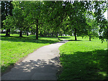 ST6273 : Path in St George Park by Victor Riazor