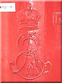 Edward VII postbox, Preston Parade / Pavilion Street - royal cipher