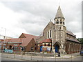 Aylesbury: Holy Trinity Church, Walton