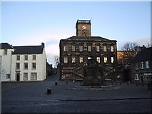 NT0077 : Early Morning in Linlithgow by Sarah Charlesworth