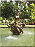 TQ2882 : Fountain in Queen Mary's Garden, Regent's Park by David Hawgood
