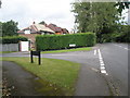 Looking past junction with Kingswood Firs towards Grayshott