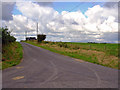 Road over Caerlesi Common, Trelech