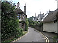 Lane narrows in Doverhay