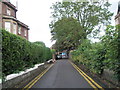 Narrow lane between The Esplanade and North Road