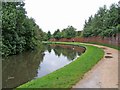 Staffordshire & Worcestershire Canal alongside Sainsbury