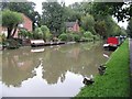 Boats and houses at Linslade