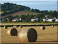 Farmland and houses, Saunderton