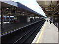 Barking station, Eastbound District line platforms