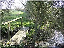 TM3885 : Crossing the stream by Graham Horn