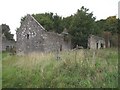 Ruined outbuildings, Greendyke Farm