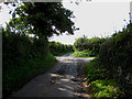 Minor crossroads near Upperfield Farm